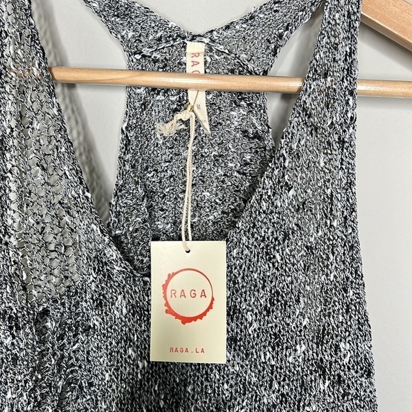 RAGA Anthropologie Distressed Knit Long Boho Tank Top in Gray Size Medium NWT! - Picture 3 of 7
